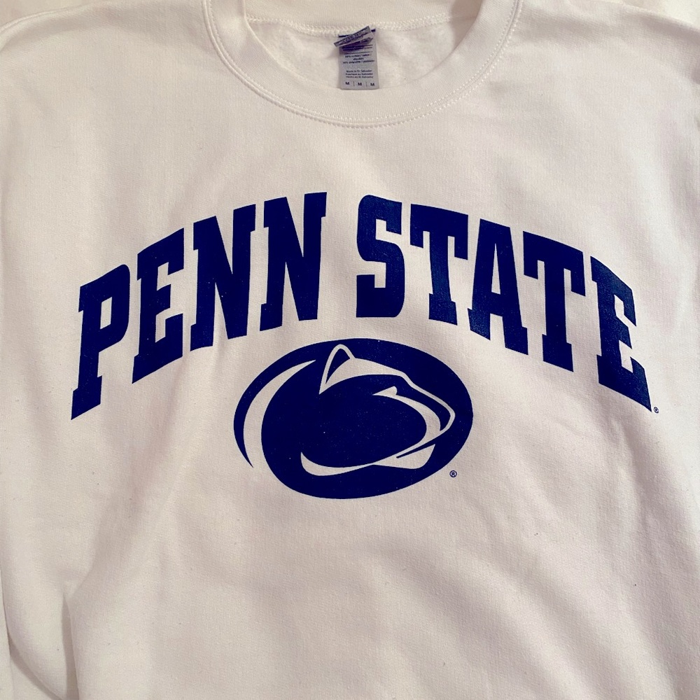 Penn State sweatshirt